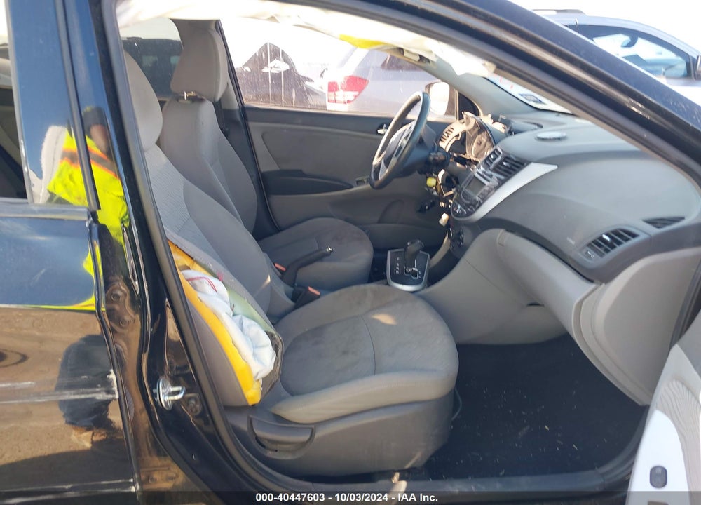 2013 HYUNDAI ACCENT GLS VIN: KMHCU4AE1DU580324