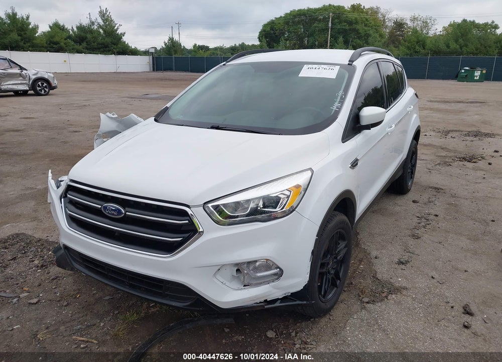 2018 FORD ESCAPE SEL VIN: 1FMCU9HD0JUB39595