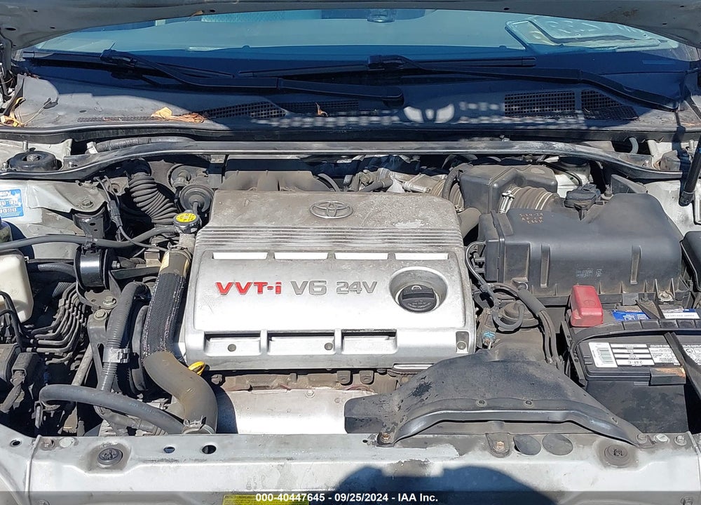 2003 TOYOTA CAMRY LE VIN: 4T1BF30K03U555940