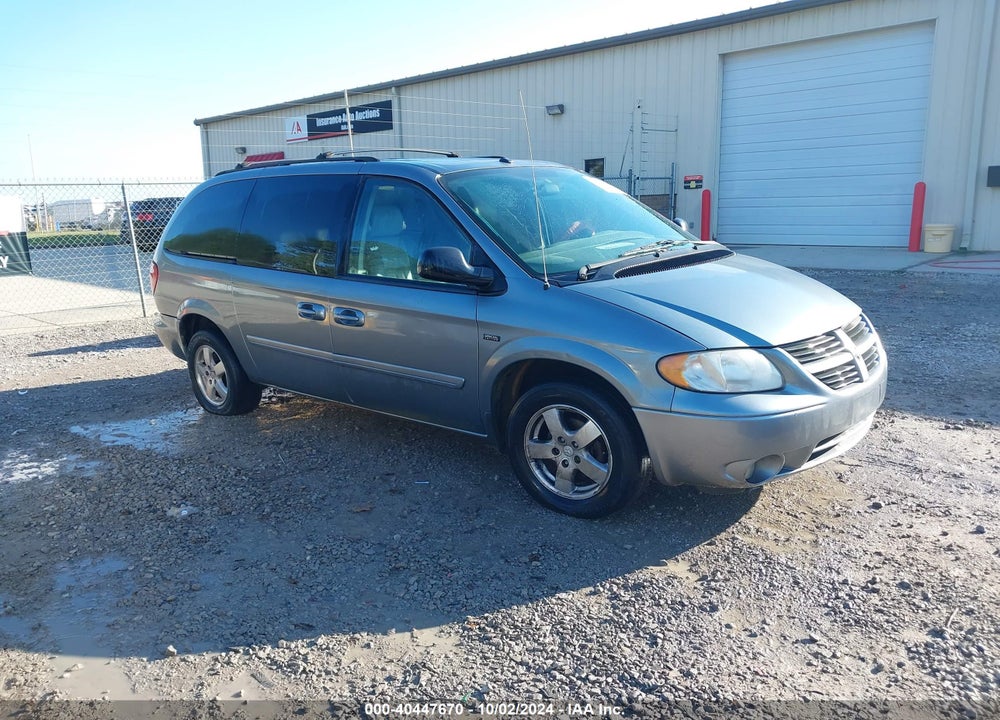 2007 DODGE GRAND CARAVAN SXT VIN: 2D4GP44L97R204188