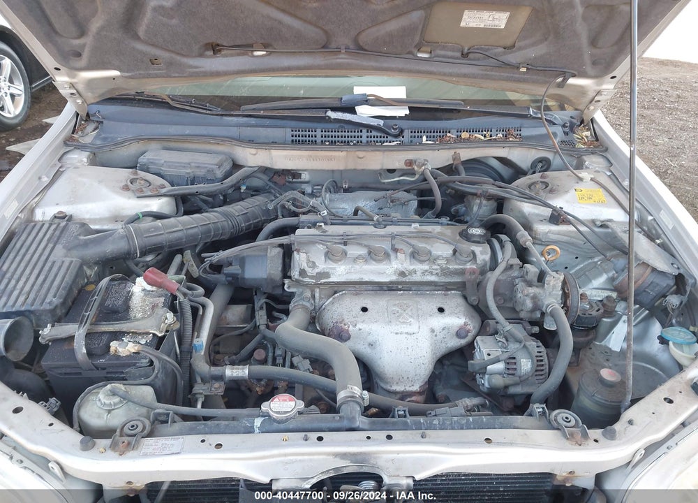1998 HONDA ACCORD LX VIN: 1HGCG564XWA167941
