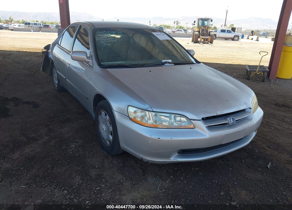 1998 HONDA ACCORD LX VIN: 1HGCG564XWA167941