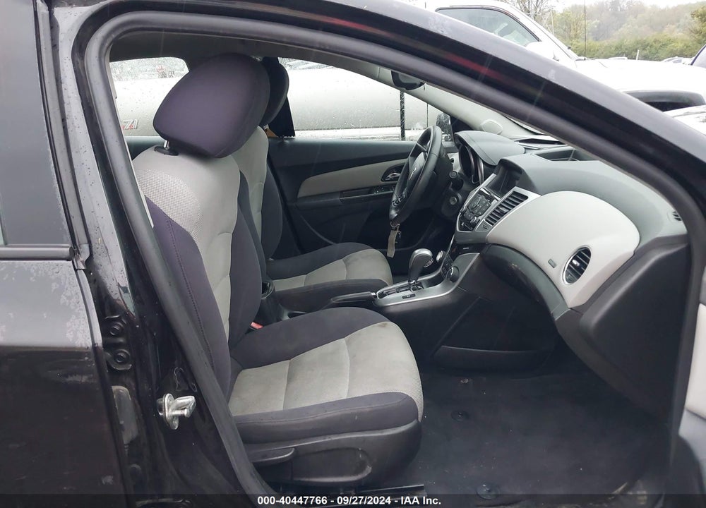 2013 CHEVROLET CRUZE LS AUTO VIN: 1G1PA5SHXD7178483
