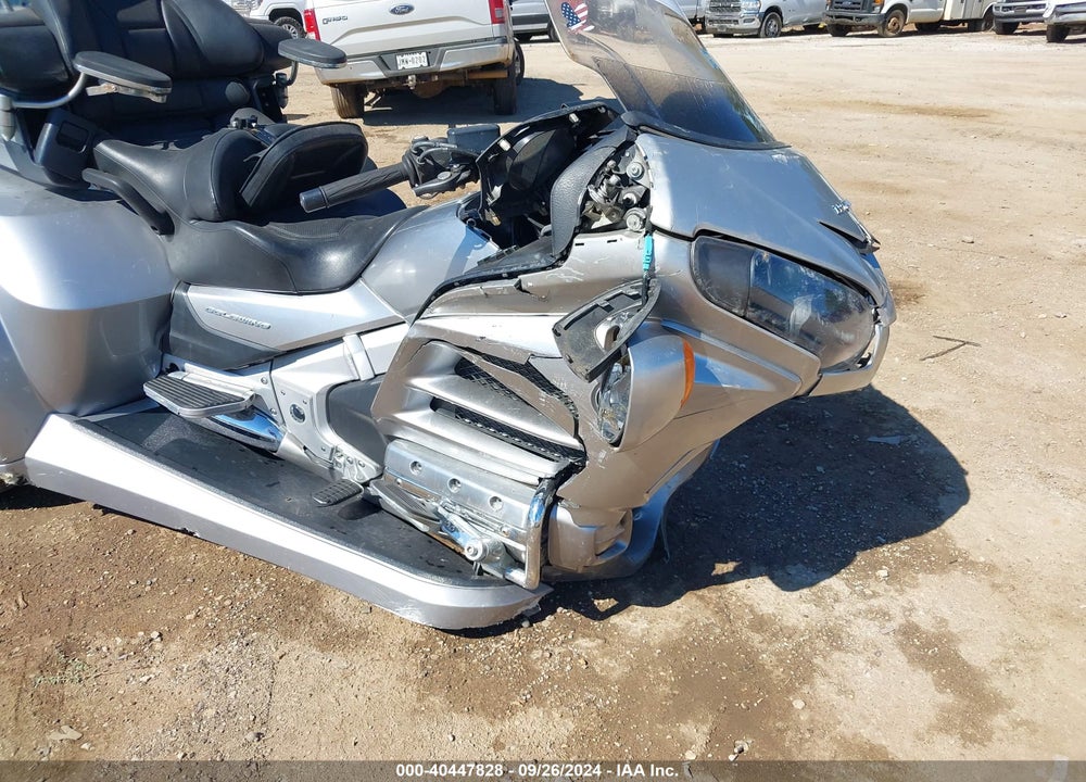 2013 HONDA GL1800 G VIN: JH2SC68G5DK100360