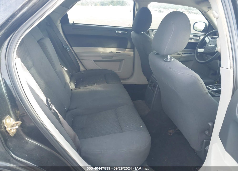 2005 CHRYSLER 300 VIN: 2C3JA43R95H131941