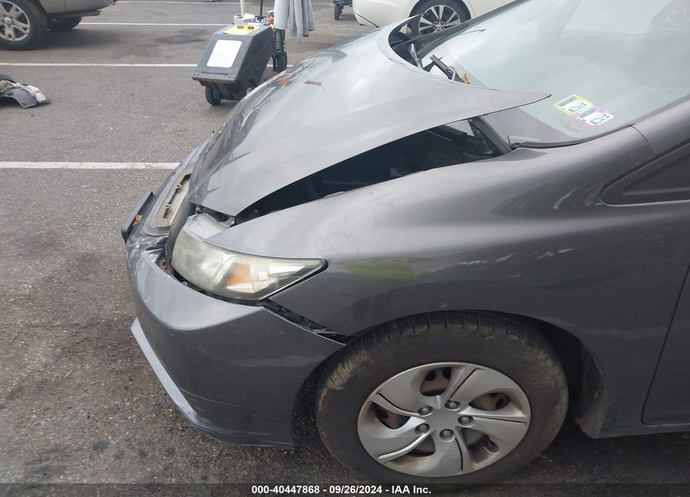2014 HONDA CIVIC LX VIN: 19XFB2F52EE263317