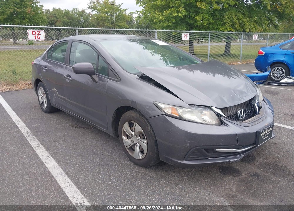 2014 HONDA CIVIC LX VIN: 19XFB2F52EE263317