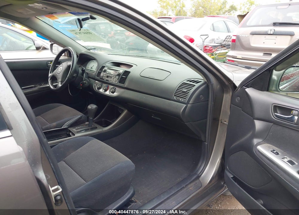 2003 TOYOTA CAMRY SE VIN: 4T1BE32K63U657517