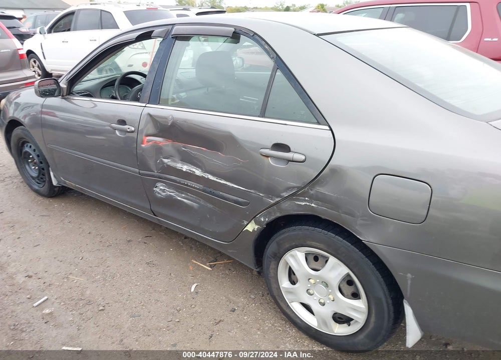 2003 TOYOTA CAMRY SE VIN: 4T1BE32K63U657517