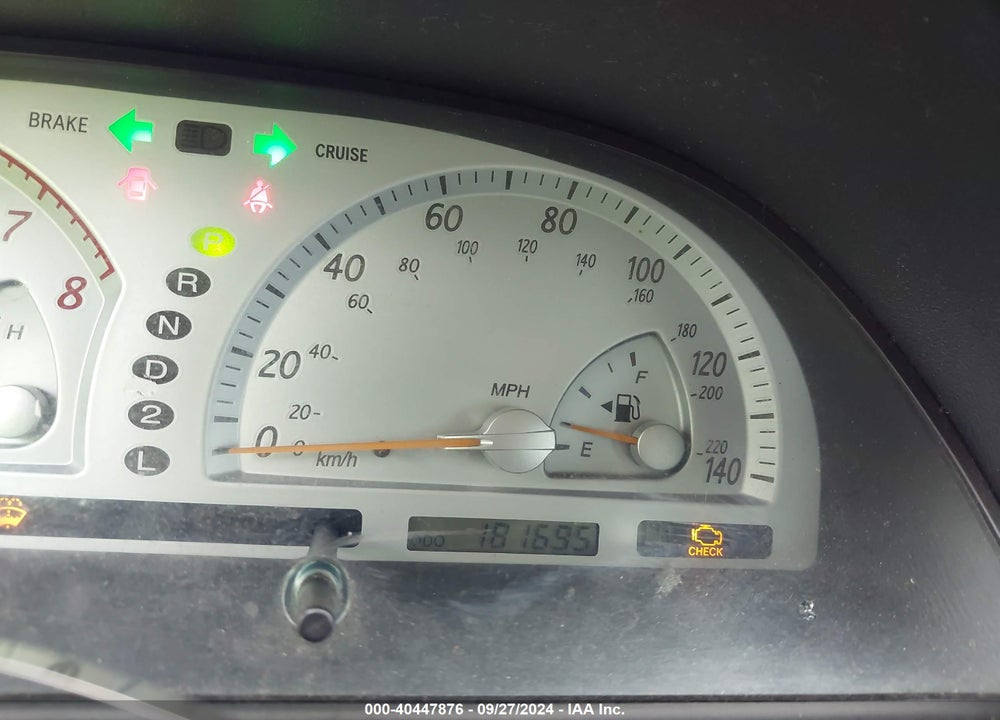 2003 TOYOTA CAMRY SE VIN: 4T1BE32K63U657517
