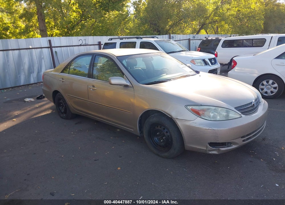 2002 TOYOTA CAMRY LE VIN: JTDBE32K520035873