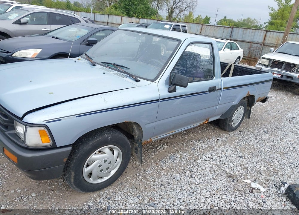 1990 TOYOTA PICKUP 1/2 TON SHORT WHEELBASE VIN: JT4RN81R2L5053004