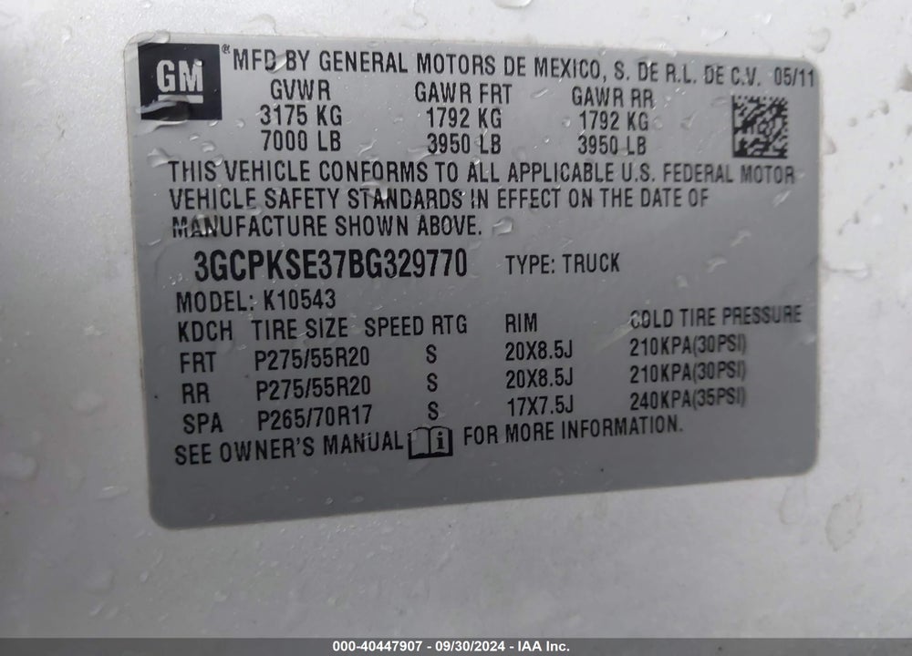 2011 CHEVROLET SILVERADO 1500 LT VIN: 3GCPKSE37BG329770