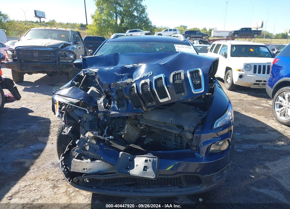 2016 JEEP CHEROKEE LATITUDE VIN: 1C4PJLCB2GW127124