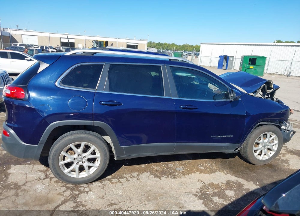 2016 JEEP CHEROKEE LATITUDE VIN: 1C4PJLCB2GW127124