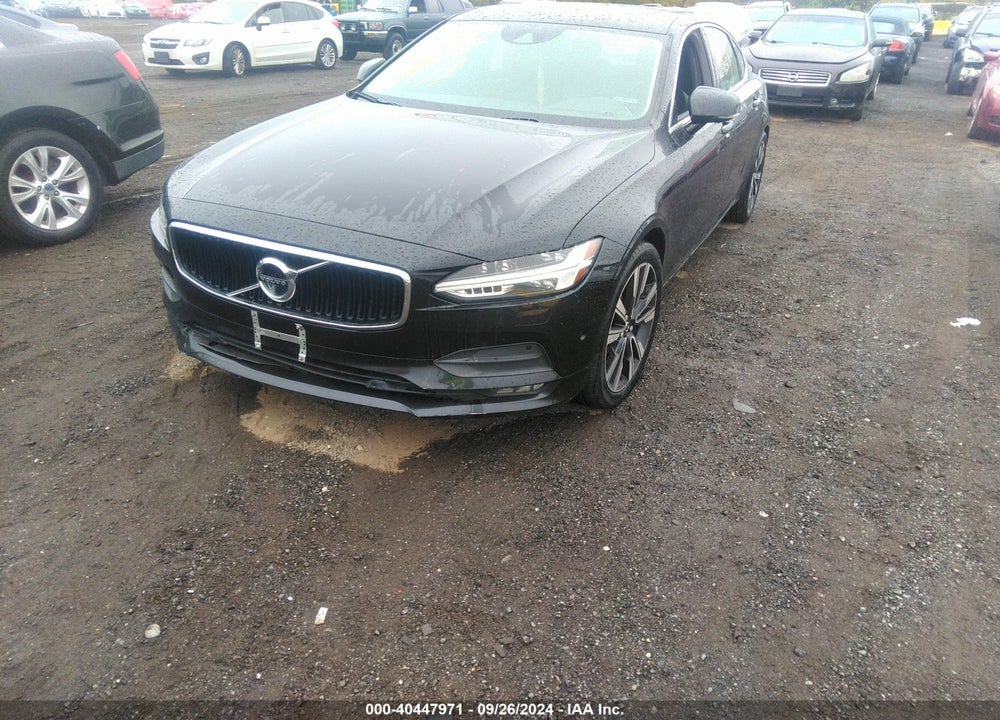 2018 VOLVO S90 T5 MOMENTUM VIN: LVY982MK4JP034838