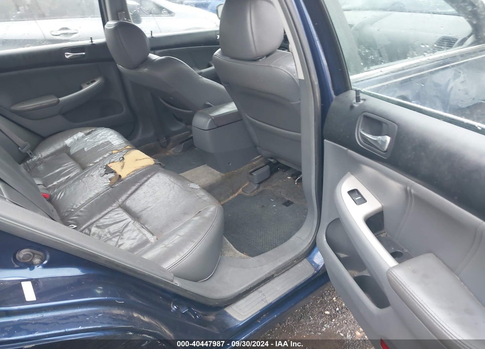 2005 HONDA ACCORD 2.4 EX VIN: 1HGCM55895A029450