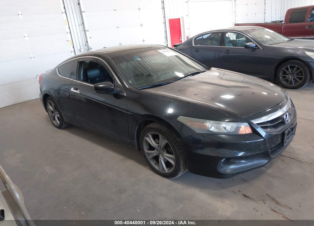 2011 HONDA ACCORD 3.5 EX-L VIN: 1HGCS2B84BA008882