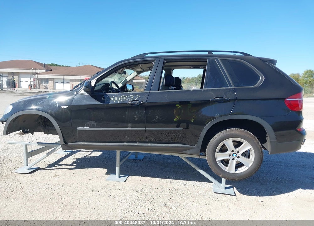 2013 BMW X5 XDRIVE35I/XDRIVE35I PREMIUM/XDRIVE35I SPORT ACTIVITY VIN: 5UXZV4C51D0B12529