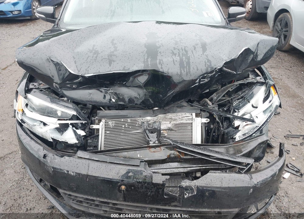 2011 VOLKSWAGEN JETTA 2.5L SE VIN: 3VWBZ7AJ3BM329075