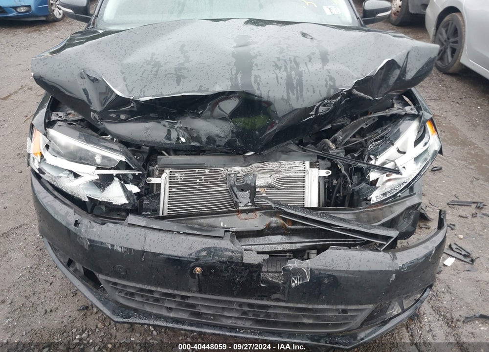 2011 VOLKSWAGEN JETTA 2.5L SE VIN: 3VWBZ7AJ3BM329075
