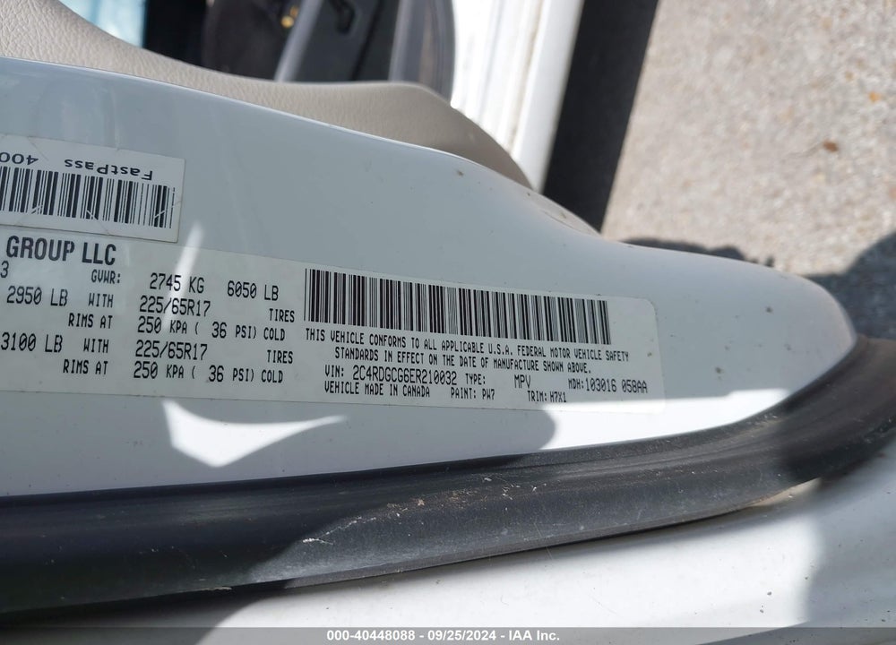 2014 DODGE GRAND CARAVAN SXT VIN: 2C4RDGCG6ER210032