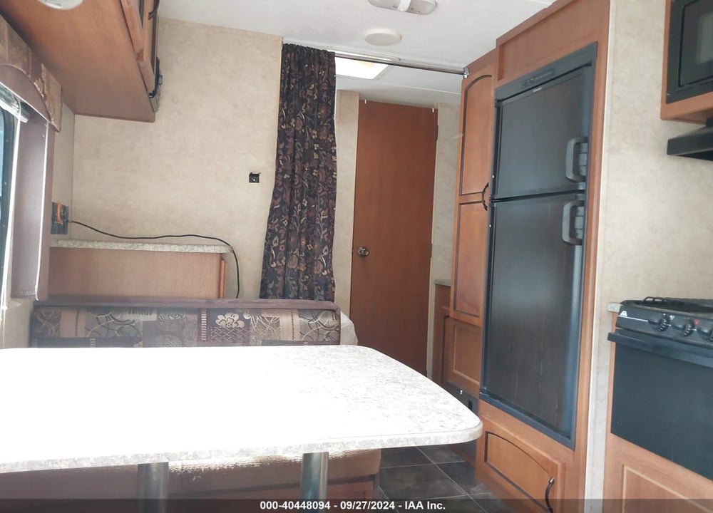 2013 SPRINGDALE SUMMERLAND M-1890FL VIN: 4YDT18924D3150479