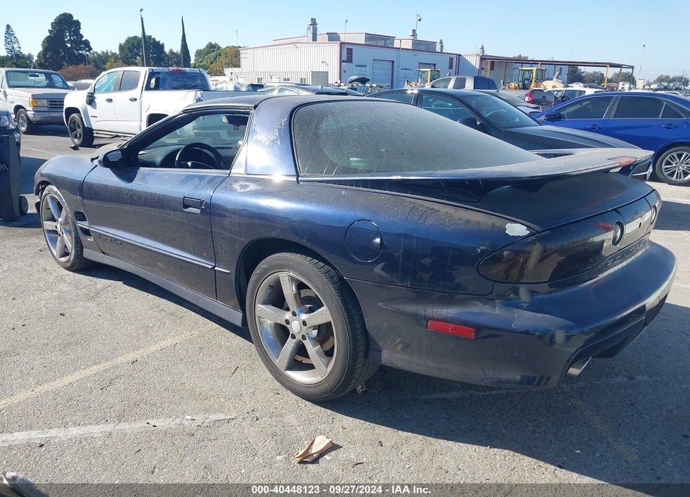 2001 PONTIAC FIREBIRD TRANS AM VIN: 2G2FV22GX12147030