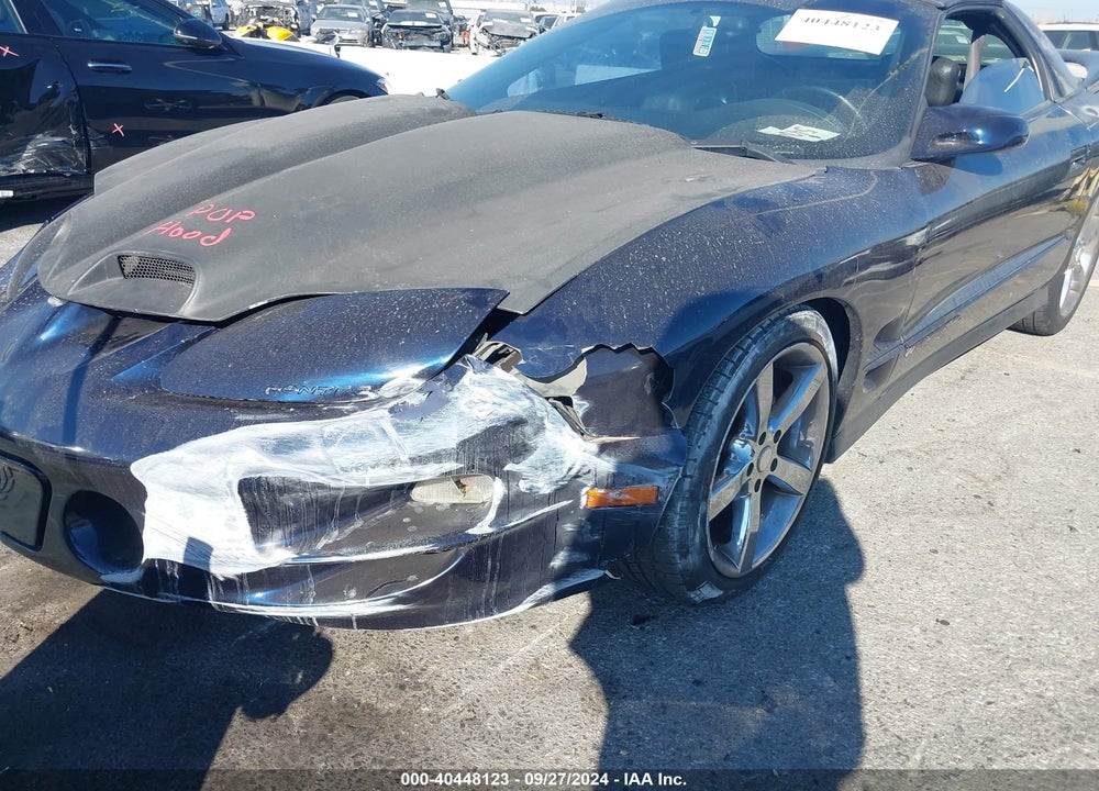 2001 PONTIAC FIREBIRD TRANS AM VIN: 2G2FV22GX12147030