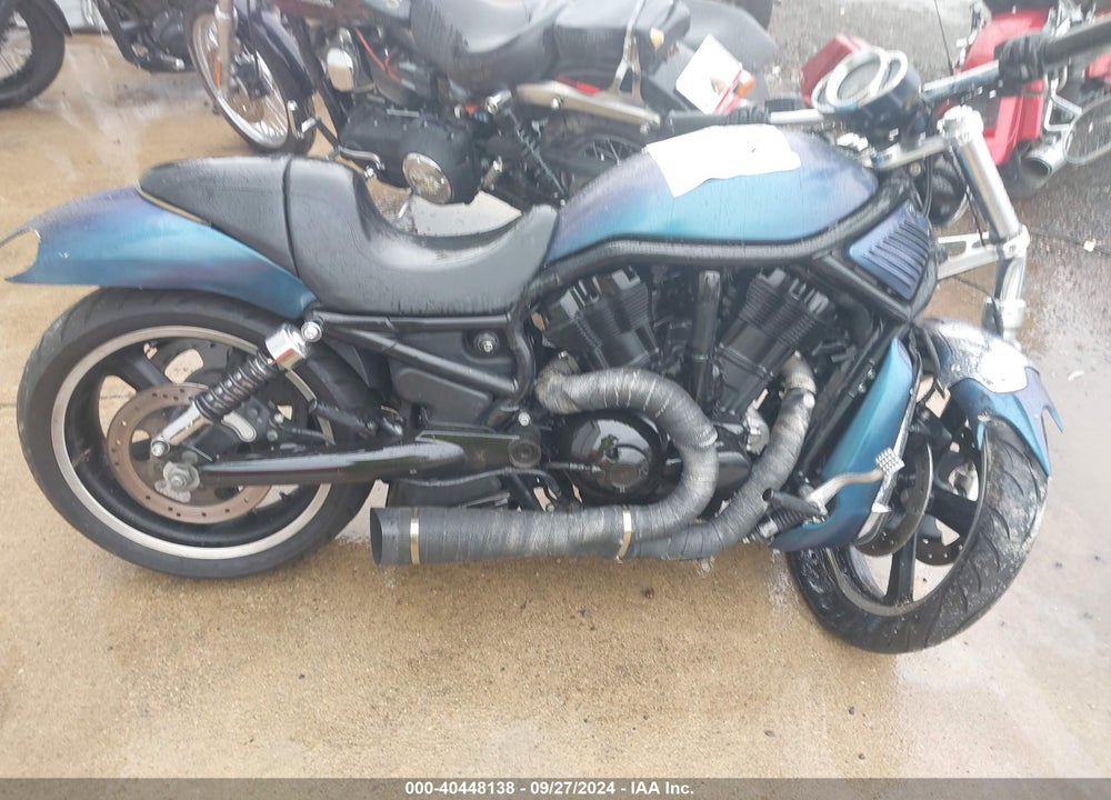 2005 HARLEY-DAVIDSON VRSCB VIN: 1HD1HBZ105K802739