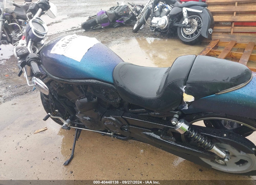 2005 HARLEY-DAVIDSON VRSCB VIN: 1HD1HBZ105K802739