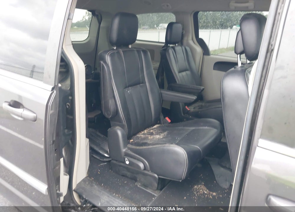 2015 CHRYSLER TOWN & COUNTRY TOURING VIN: 2C4RC1BG5FR565440