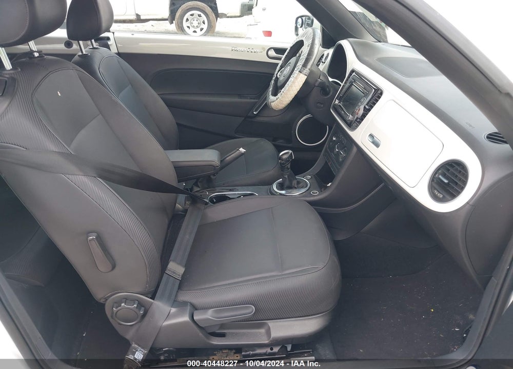 2014 VOLKSWAGEN BEETLE 2.5L VIN: 3VW5X7AT9EM803166