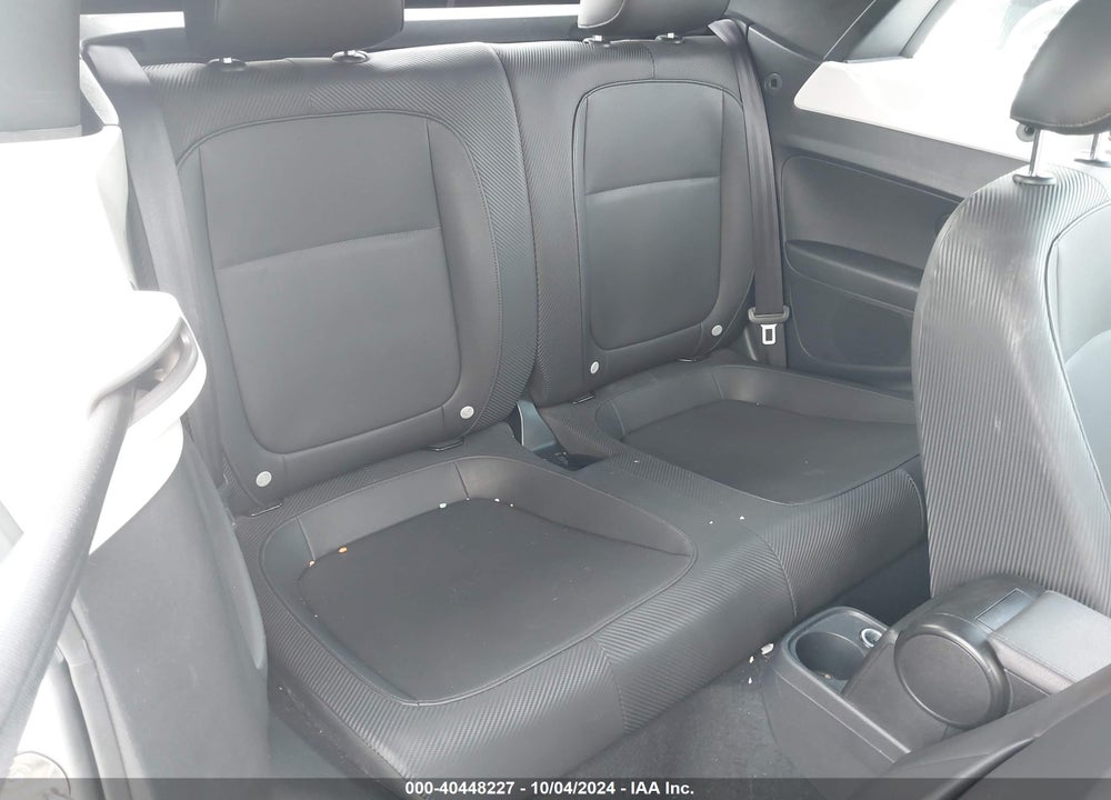2014 VOLKSWAGEN BEETLE 2.5L VIN: 3VW5X7AT9EM803166