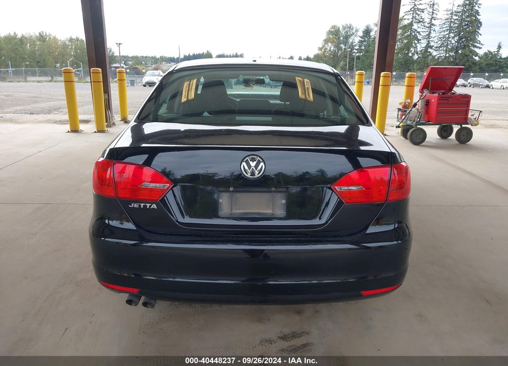 2012 VOLKSWAGEN JETTA 2.0L S VIN: 3VW1K7AJ7CM428029
