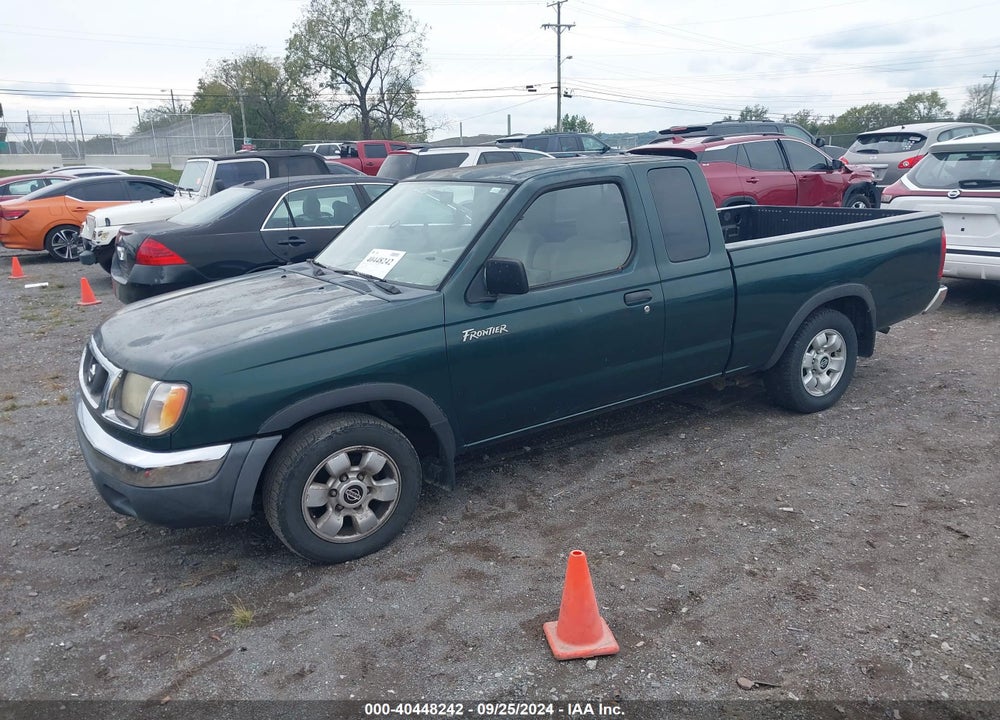 2000 NISSAN FRONTIER XE VIN: 1N6DD26S0YC357602