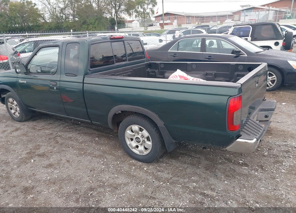 2000 NISSAN FRONTIER XE VIN: 1N6DD26S0YC357602