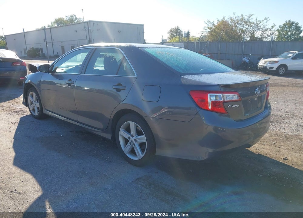 2014 TOYOTA CAMRY SE VIN: 4T1BF1FK7EU337864