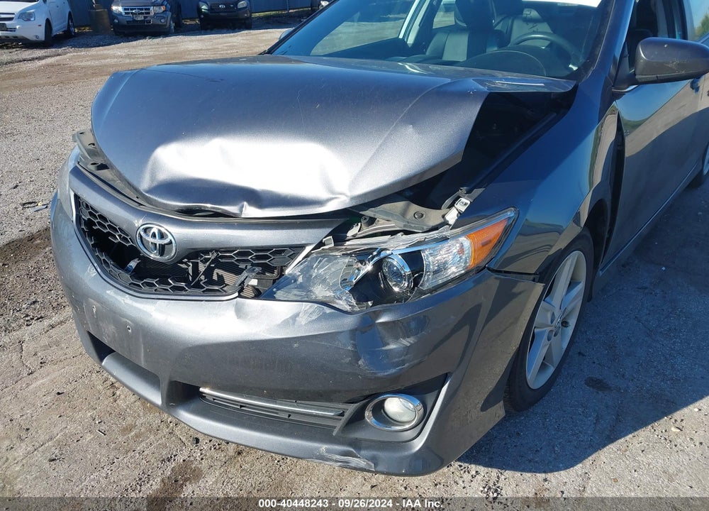 2014 TOYOTA CAMRY SE VIN: 4T1BF1FK7EU337864