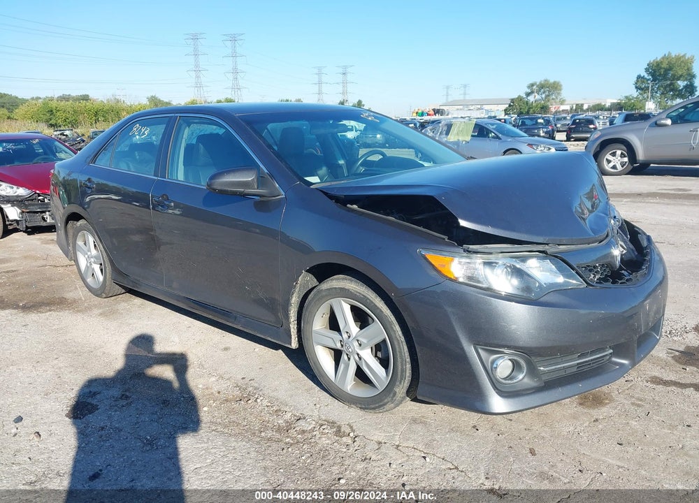 2014 TOYOTA CAMRY SE VIN: 4T1BF1FK7EU337864