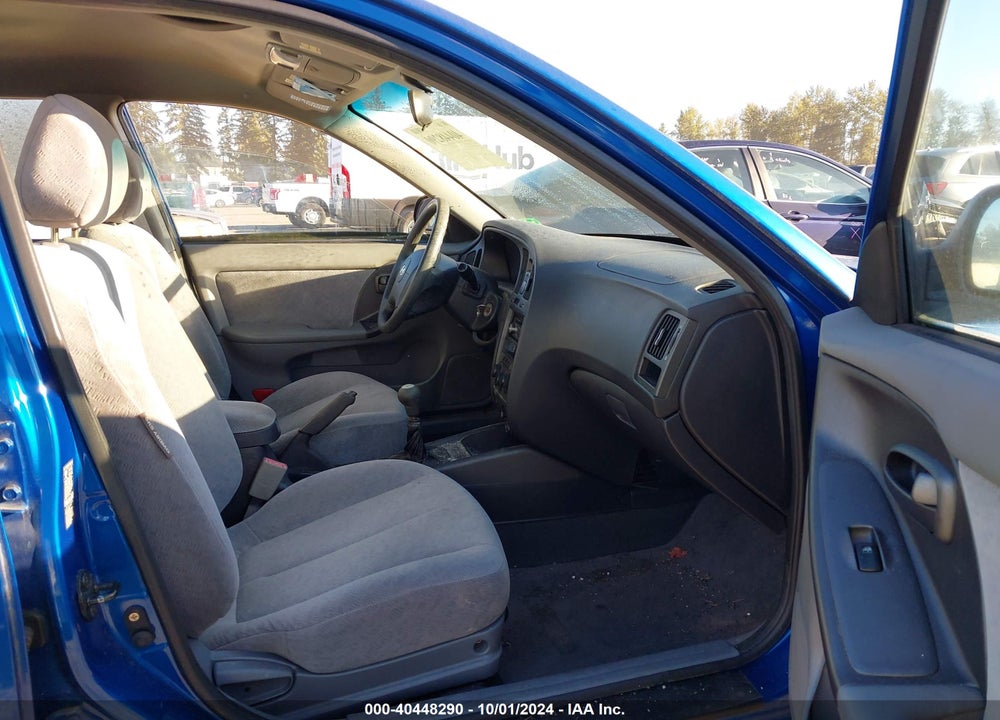 2005 HYUNDAI ELANTRA GLS/GT VIN: KMHDN46D85U016883