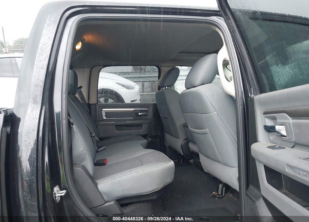 2019 RAM 1500 CLASSIC BIG HORN 4X4 5'7 BOX VIN: 1C6RR7LT0KS527160
