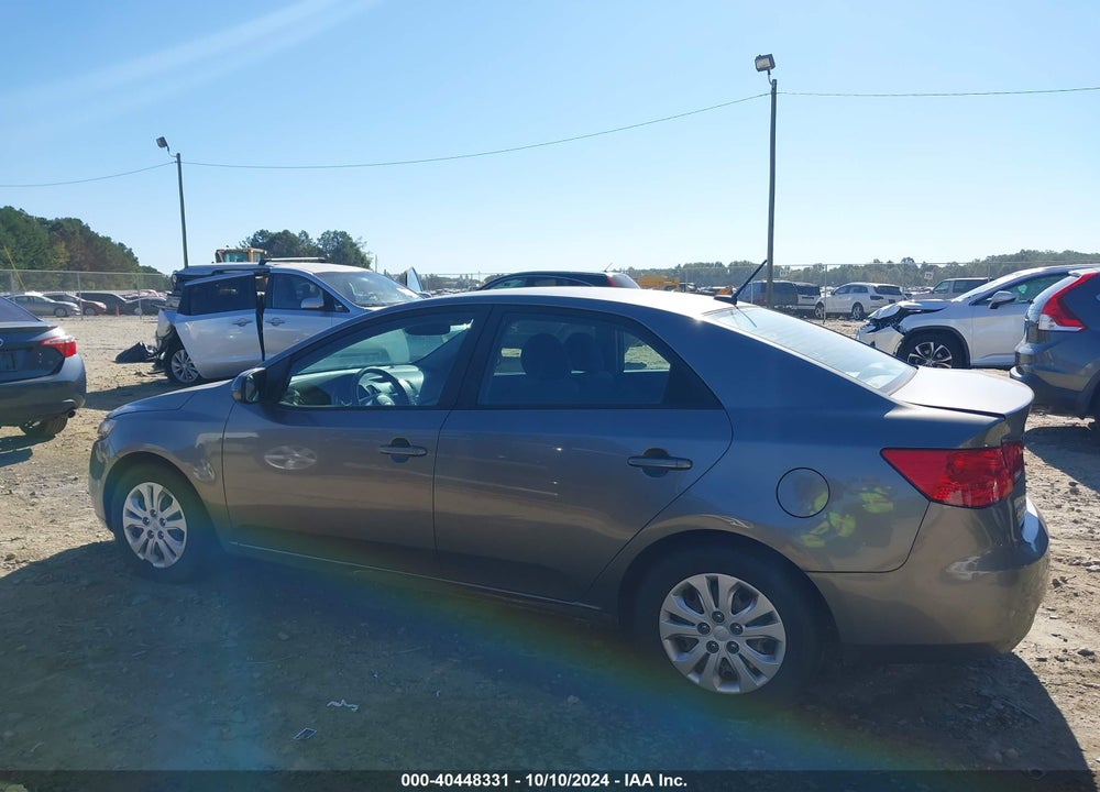 2012 KIA FORTE VIN: KNAFU4A2XC5504565
