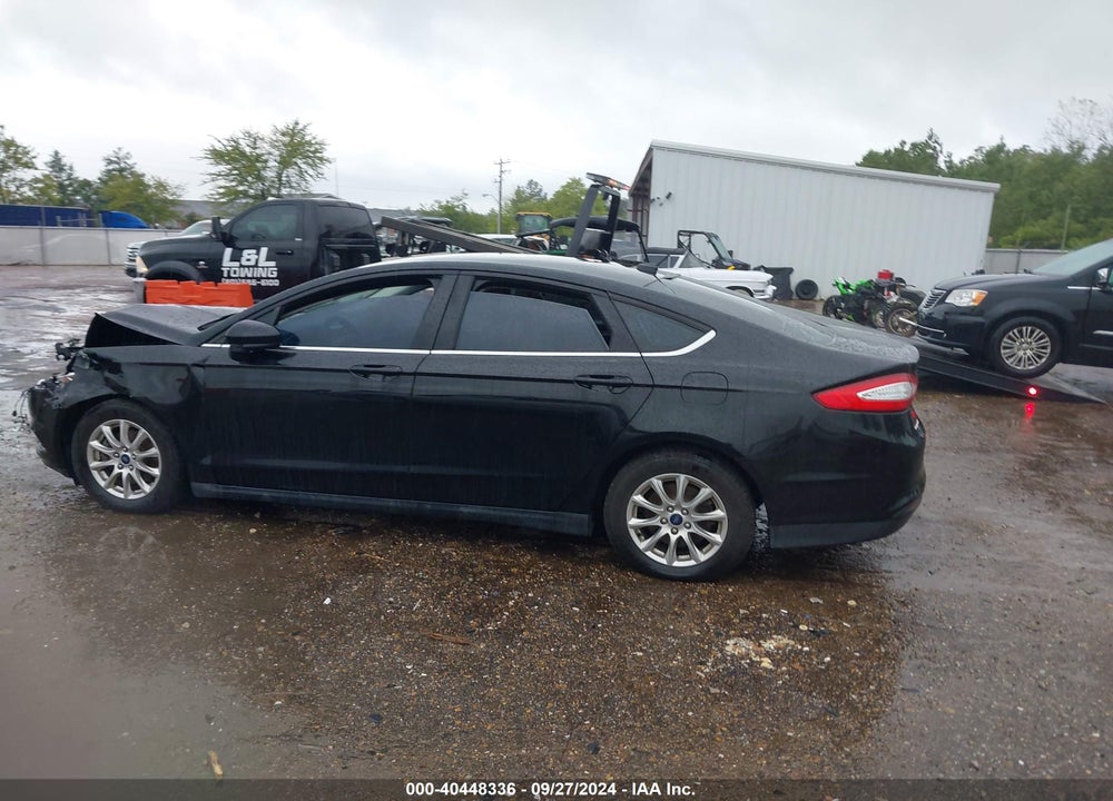 2016 FORD FUSION VIN: 3FA6P0G71GR398246