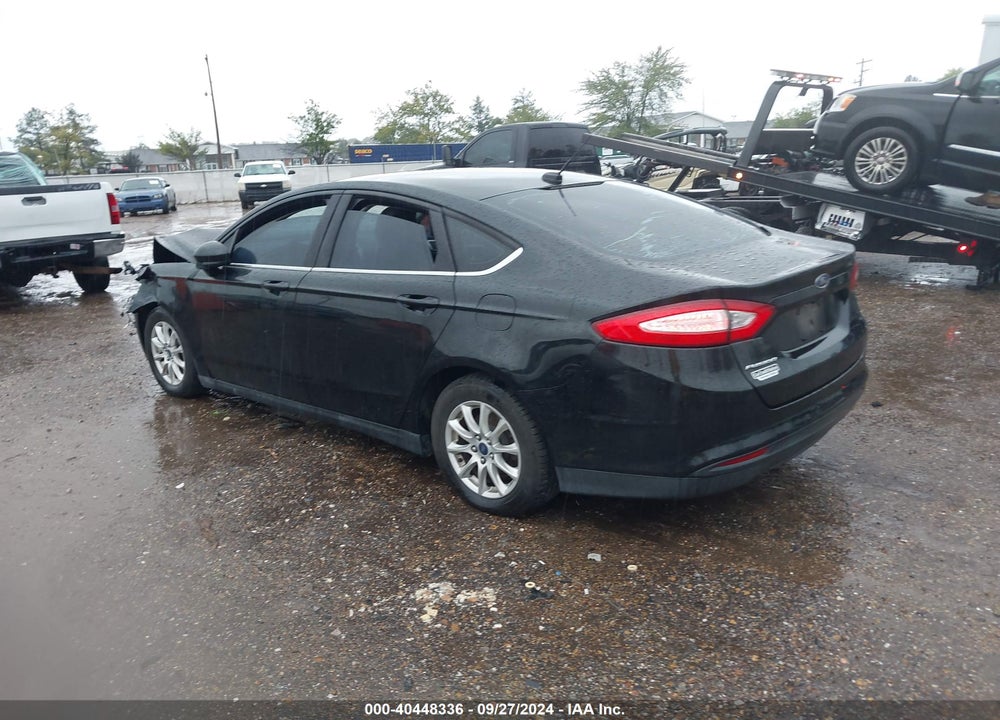 2016 FORD FUSION VIN: 3FA6P0G71GR398246
