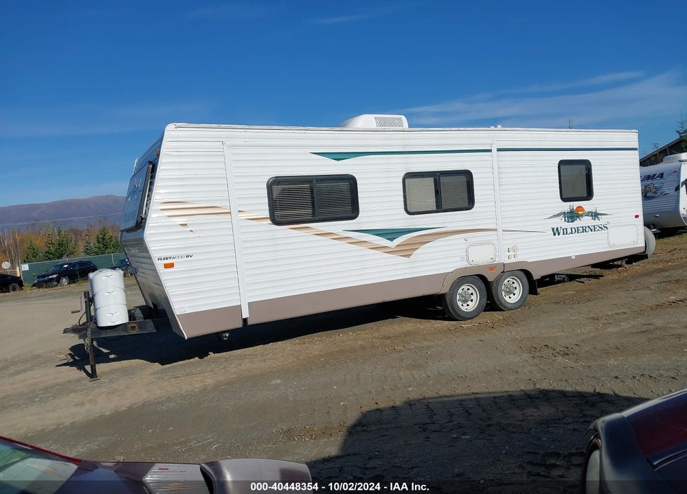 2004 FLEETWOOD WILDERNESS 290FLS VIN: 1ED1F292X42482821