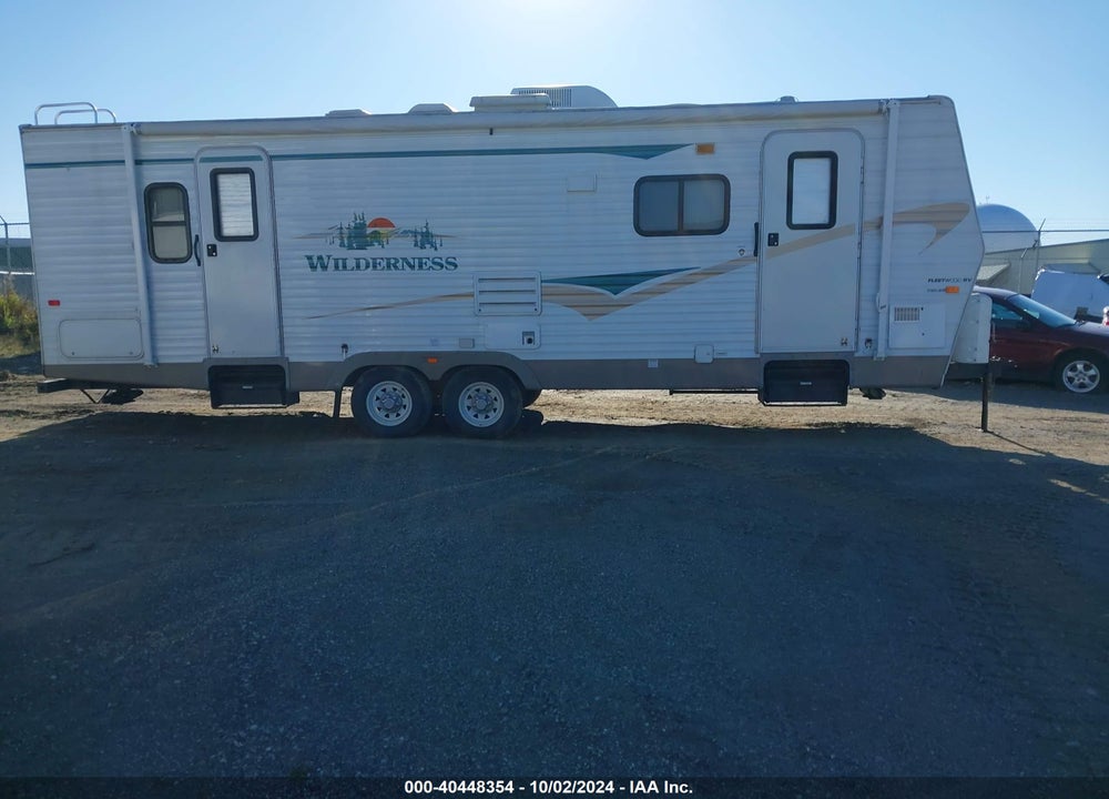 2004 FLEETWOOD WILDERNESS 290FLS VIN: 1ED1F292X42482821