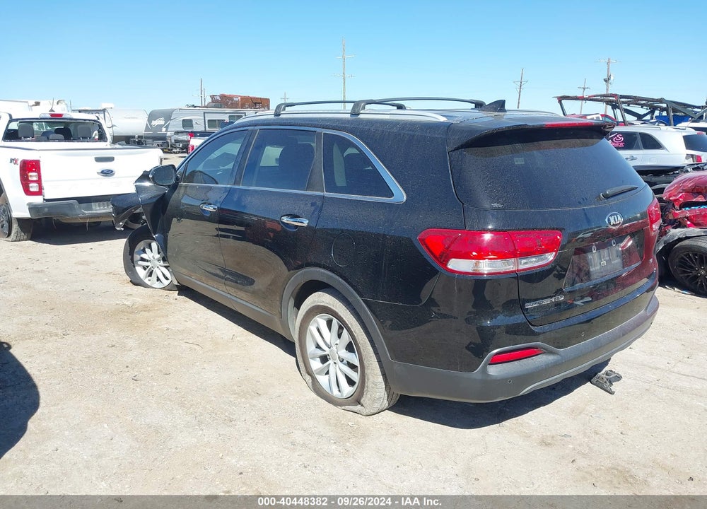 2017 KIA SORENTO 3.3L LX VIN: 5XYPG4A57HG291341