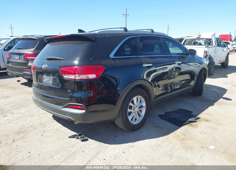 2017 KIA SORENTO 3.3L LX VIN: 5XYPG4A57HG291341