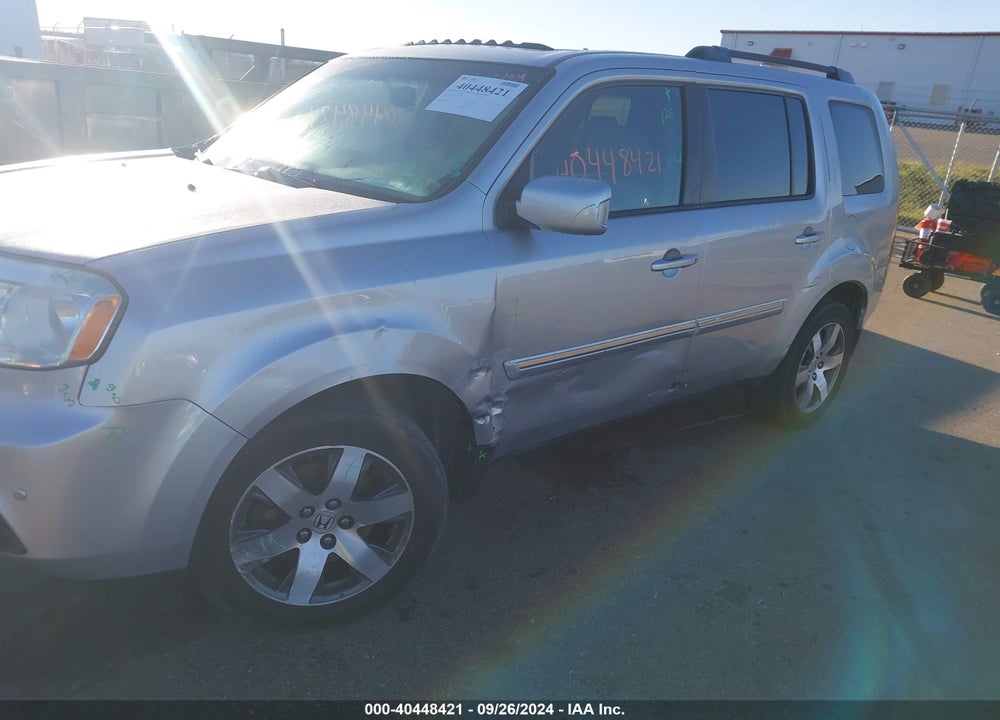 2013 HONDA PILOT TOURING VIN: 5FNYF4H91DB063496
